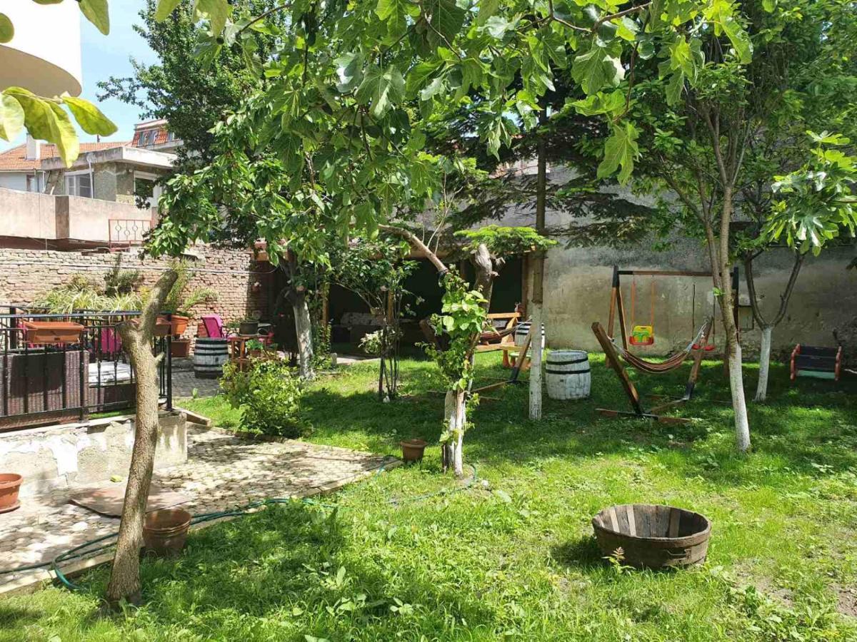 House With Garden Otel Ahyolu Dış mekan fotoğraf