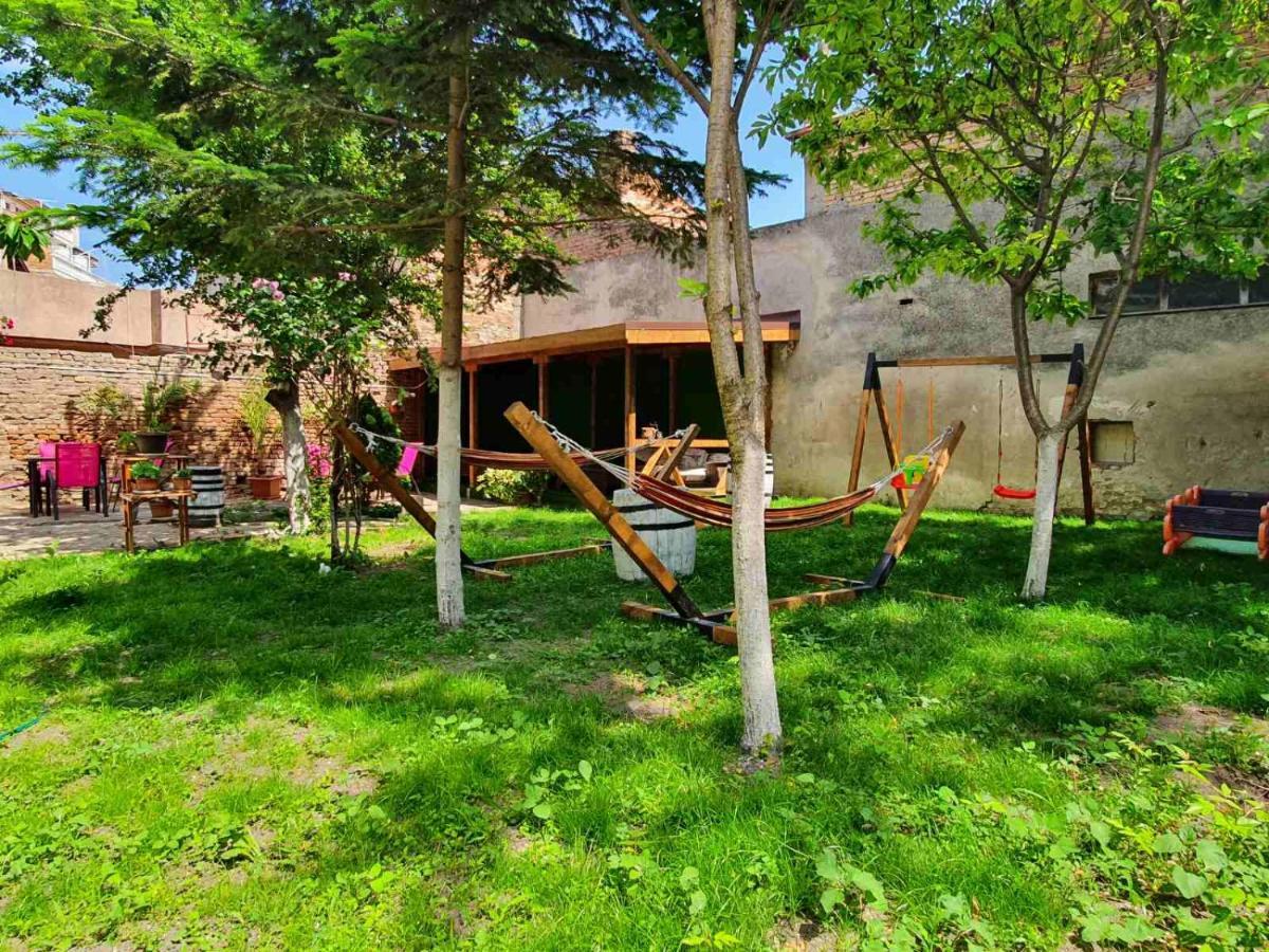 House With Garden Otel Ahyolu Dış mekan fotoğraf